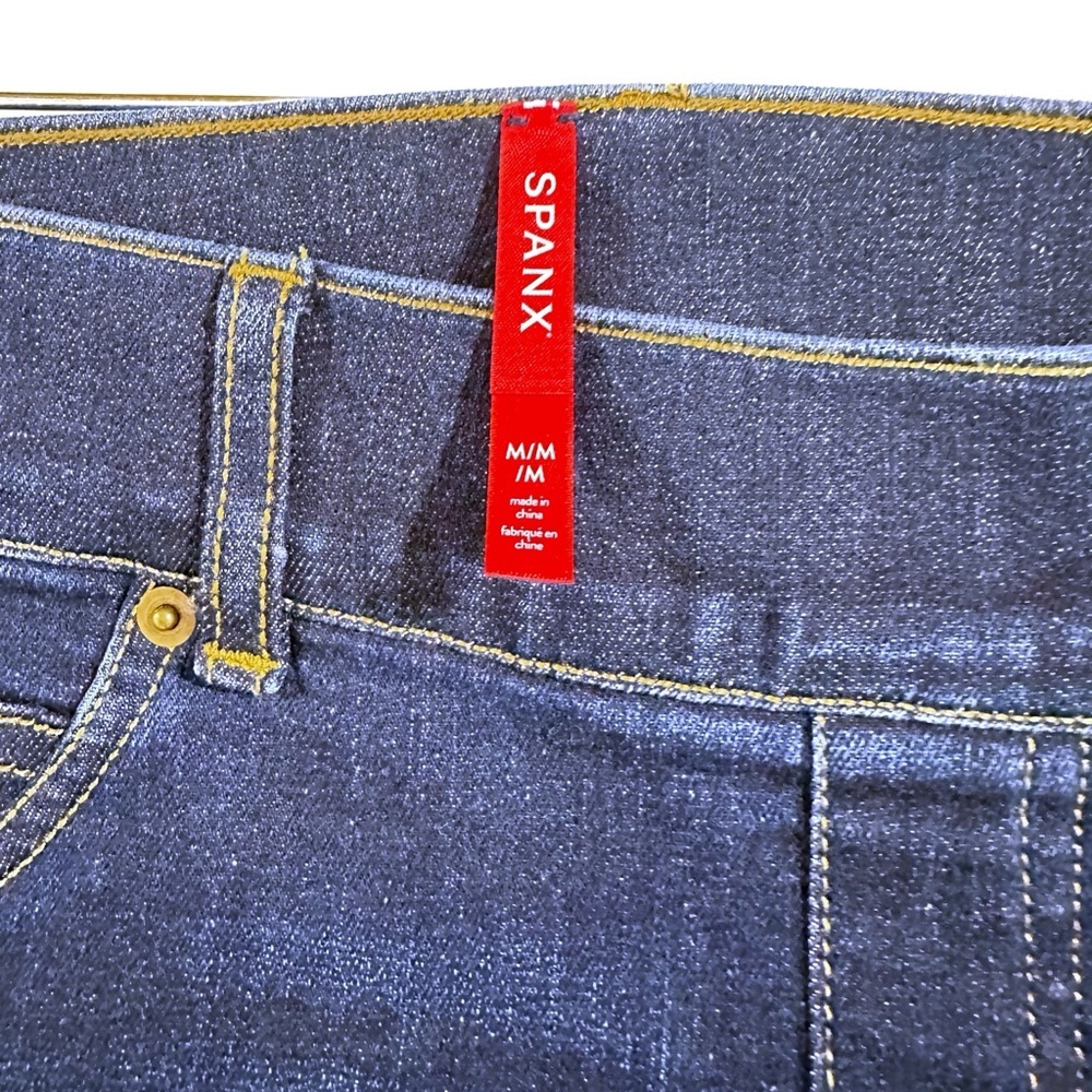 Spanx  Flare Jeans Midnight Shade Pull-on Stretch Boho Western Denim Size M NWT - Picture 11 of 16